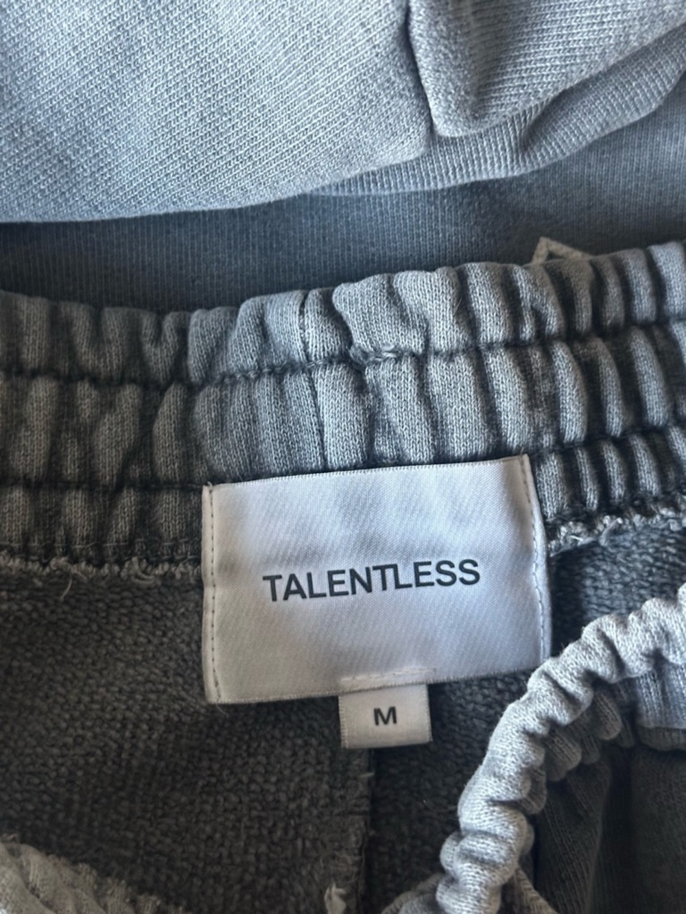 Talentless Sweatshirt & Shorts Set - Limited Edition Hotel Collection Collab - Picture 5 of 5
